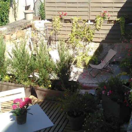 Au Troubadour Bed & Breakfast Saint-Antonin