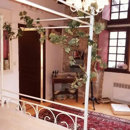 Au Troubadour Bed & Breakfast Saint-Antonin